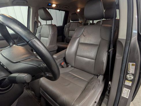 Used 2011 Honda Odyssey EX-L image 3