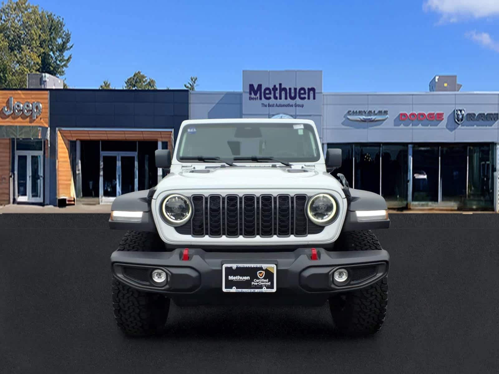 Used 2026 Jeep Wrangler Unlimited Rubicon AWD/4WD image 10
