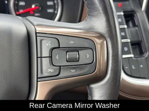Used 2021 Chevrolet Tahoe High Country w/ Premium Package RWD image 32