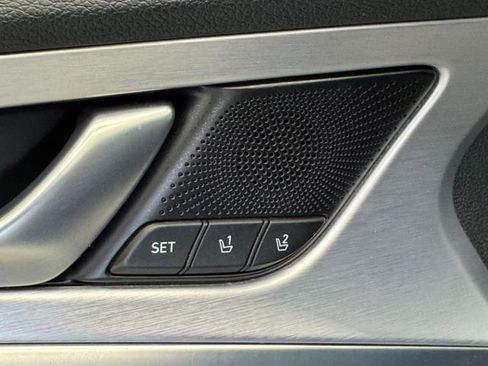 Used 2020 Genesis G70 3.3T w/ Sport Package image 39