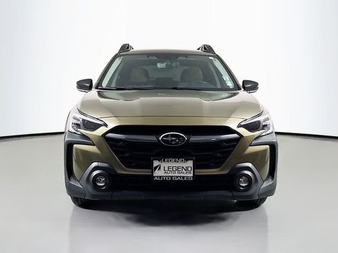 Used 2024 Subaru Outback Premium image 2