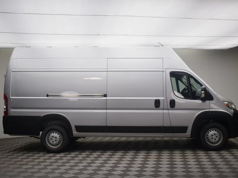 New 2026 RAM ProMaster 3500 w/ Convenience Group FWD image 4