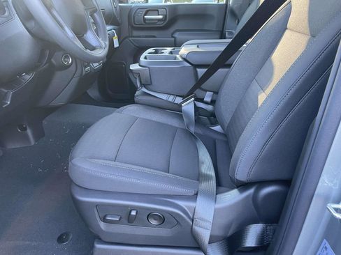 New 2026 GMC Sierra 3500 SLE AWD/4WD image 3