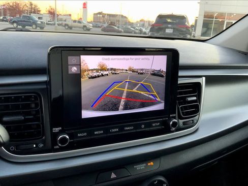 Used 2022 Kia Rio S image 27