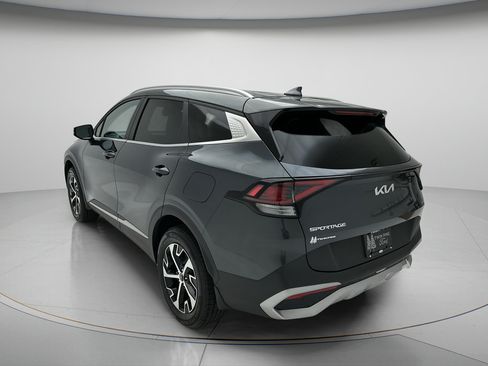 Used 2023 Kia Sportage EX AWD/4WD image 5