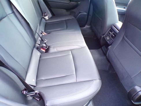 Certified 2026 Subaru Outback Premium AWD/4WD image 8