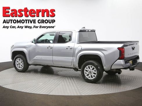 Used 2024 Toyota Tacoma SR5 RWD image 61