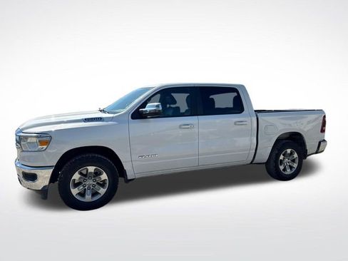 Used 2024 RAM 1500 Laramie AWD/4WD image 2