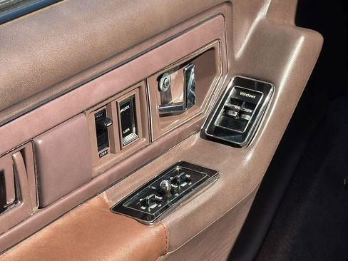 Used 1989 Cadillac Eldorado Coupe image 28