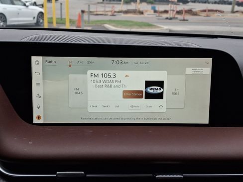 Certified 2023 Genesis G90 3.5T AWD/4WD image 19