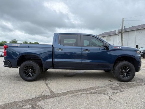 Used 2020 Chevrolet Silverado 1500 LT Trail Boss AWD/4WD image 8