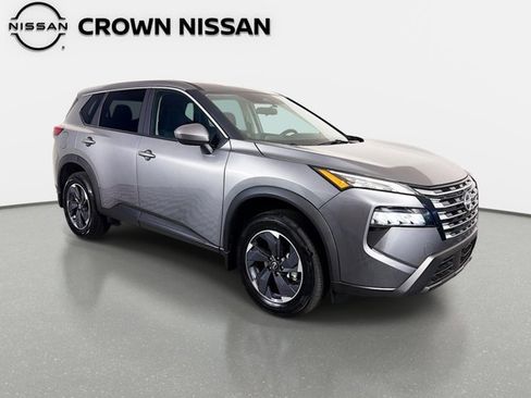 Certified 2026 Nissan Rogue SV w/ Cold Weather Package FWD image 4