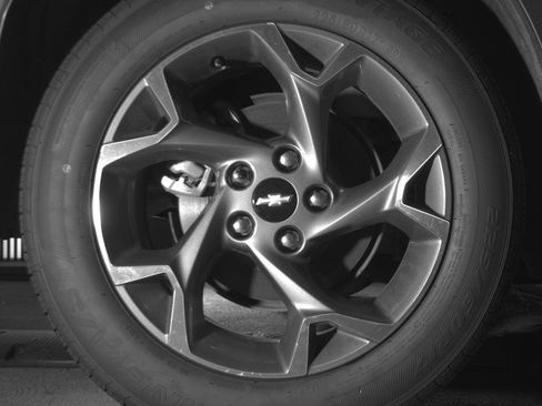 Used 2025 Chevrolet Trax LT w/ LT Convenience Package image 15