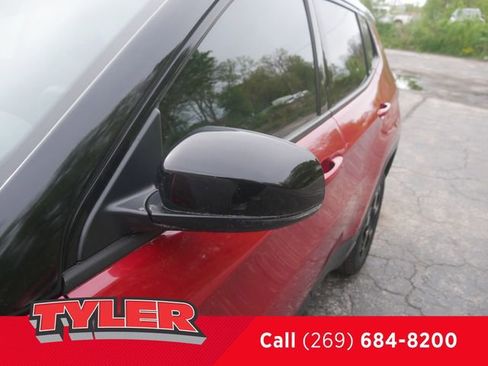 Used 2023 Jeep Compass Trailhawk w/ Trailhawk Elite Group AWD/4WD image 13
