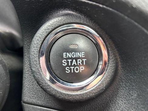 Used 2019 Subaru Forester Premium AWD/4WD image 14