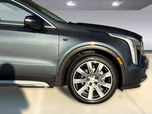 Used 2019 Cadillac XT4 Premium Luxury w/ Enhanced Visibility Package image 34