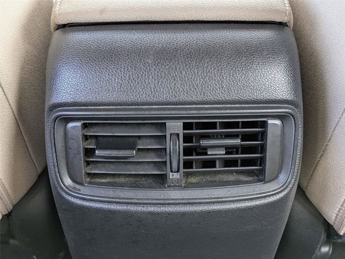 Certified 2020 Honda CR-V LX image 30