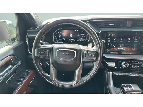 Used 2022 GMC Sierra 1500 Denali Ultimate AWD/4WD image 13