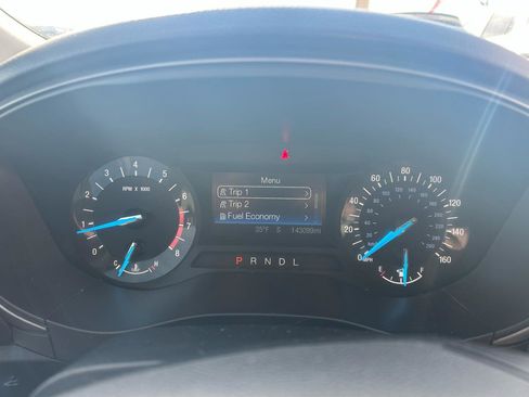 Used 2018 Ford Fusion SE image 21