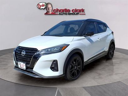 Used 2023 Nissan Kicks SR