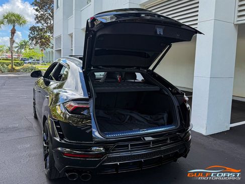 Used 2024 Lamborghini Urus S image 47
