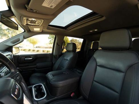 Used 2021 GMC Sierra 1500 SLT w/ SLT Premium Package image 28