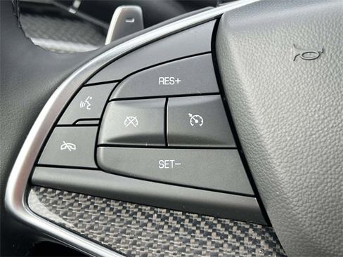 Used 2025 Cadillac XT5 Sportv w/ Technology Package image 21