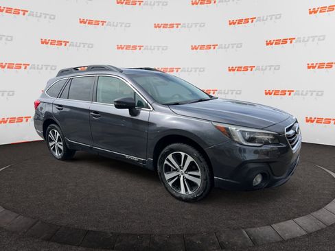 Used 2019 Subaru Outback 2.5i Limited AWD/4WD image 7