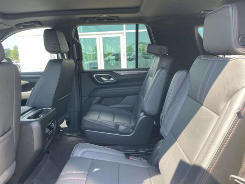 Used 2024 Chevrolet Tahoe RST w/ Luxury Package AWD/4WD image 12