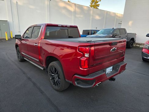 Used 2024 Chevrolet Silverado 1500 High Country w/ High Country Premium Package image 8