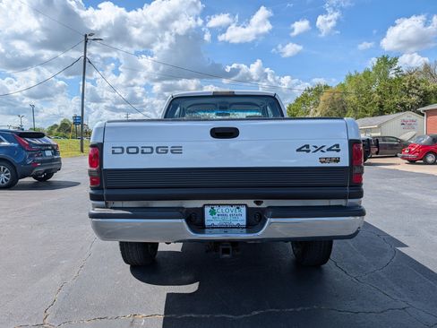 Used 1997 Dodge Ram 1500 Truck 4x4 Club Cab image 7