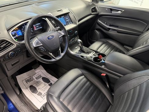 Used 2016 Ford Edge SEL w/ Equipment Group 201A AWD/4WD image 4