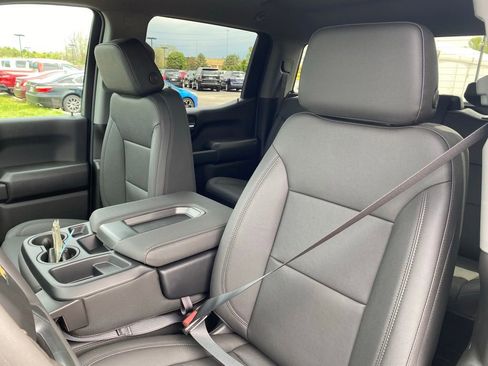 New 2026 Chevrolet Silverado 1500 W/T w/ WT Value Package AWD/4WD image 38