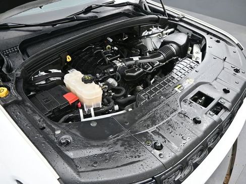 Used 2023 Jeep Grand Cherokee Altitude image 40