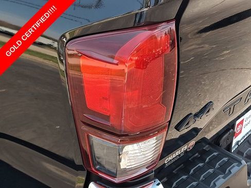 Certified 2023 Toyota Tacoma SR5 image 10