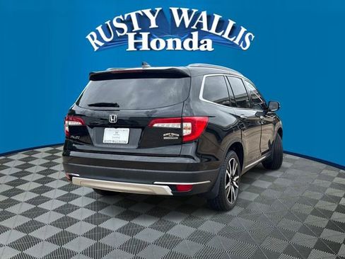 Certified 2021 Honda Pilot Touring image 2