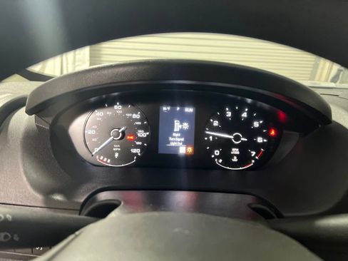 Used 2025 RAM ProMaster 2500 w/ Convenience Group FWD image 25