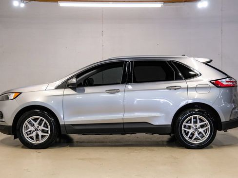 Used 2024 Ford Edge SEL w/ Convenience Package AWD/4WD image 11