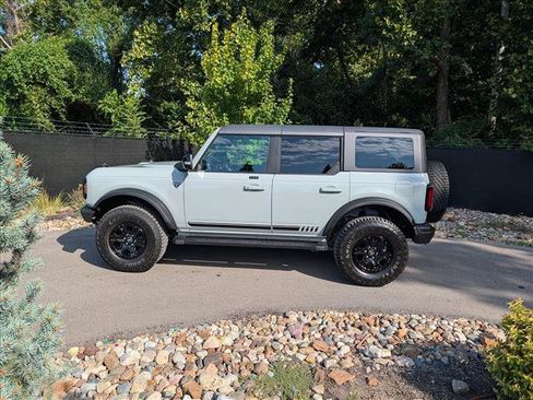 Used 2021 Ford Bronco First Edition AWD/4WD image 2