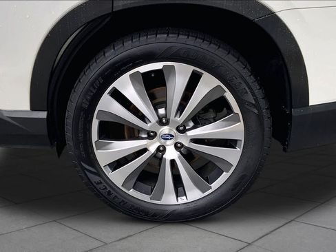 Used 2022 Subaru Ascent Limited AWD/4WD image 11