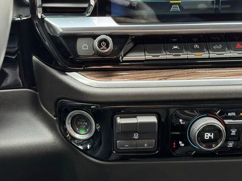 Used 2025 Chevrolet Silverado 1500 LT image 15