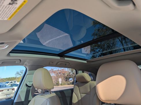 Used 2025 Audi Q7 3.0T Premium Plus image 14