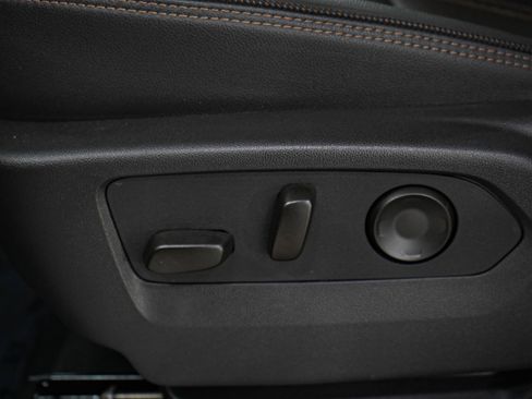 Used 2026 Chevrolet Tahoe High Country AWD/4WD image 28