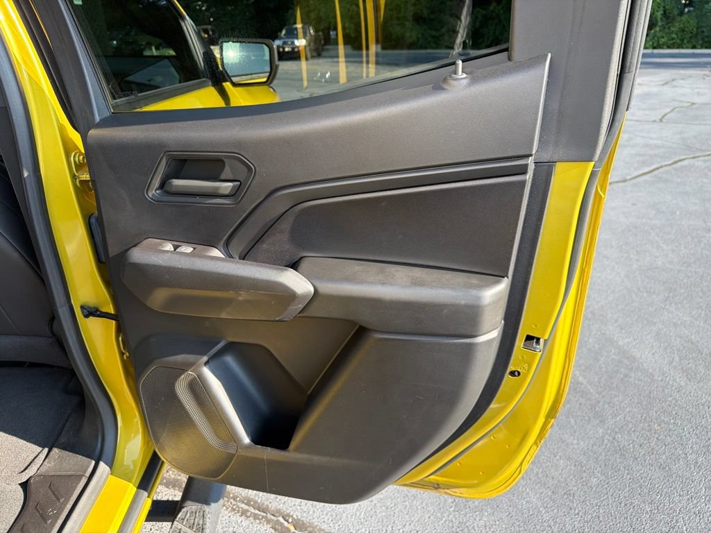 Used 2024 Chevrolet Colorado Trail Boss AWD/4WD image 21
