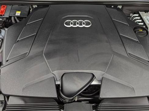 Used 2022 Audi Q7 3.0T Premium Plus image 30