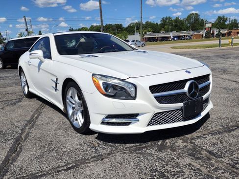 Used 2013 Mercedes-Benz SL 550 image 16
