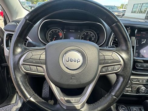 Used 2021 Jeep Cherokee Limited AWD/4WD image 34