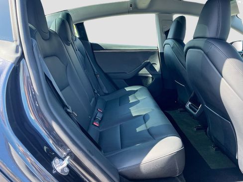 Used 2025 Tesla Model 3 Long Range RWD image 27