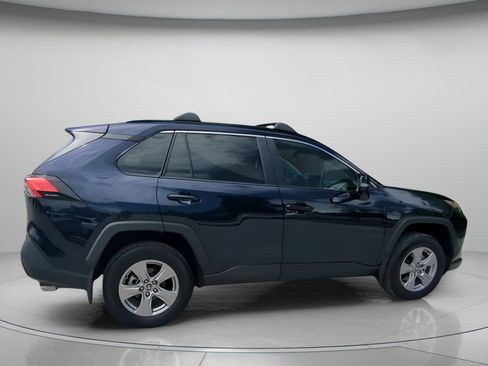 Used 2025 Toyota RAV4 XLE w/ Convenience Package FWD image 32