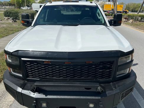 Used 2015 Chevrolet Silverado 3500 W/T w/ WT Fleet Convenience Package image 3